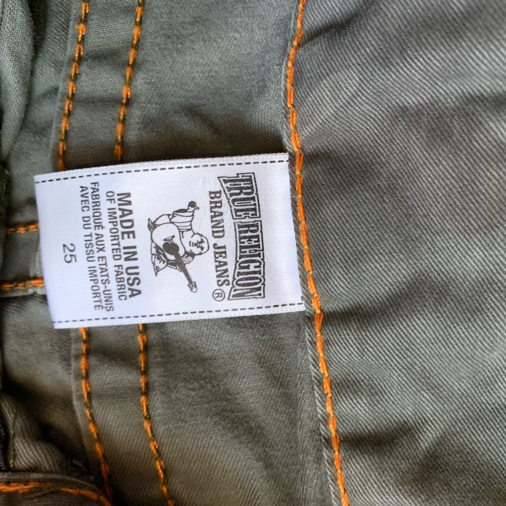 Shorts - Picture 4 of 4